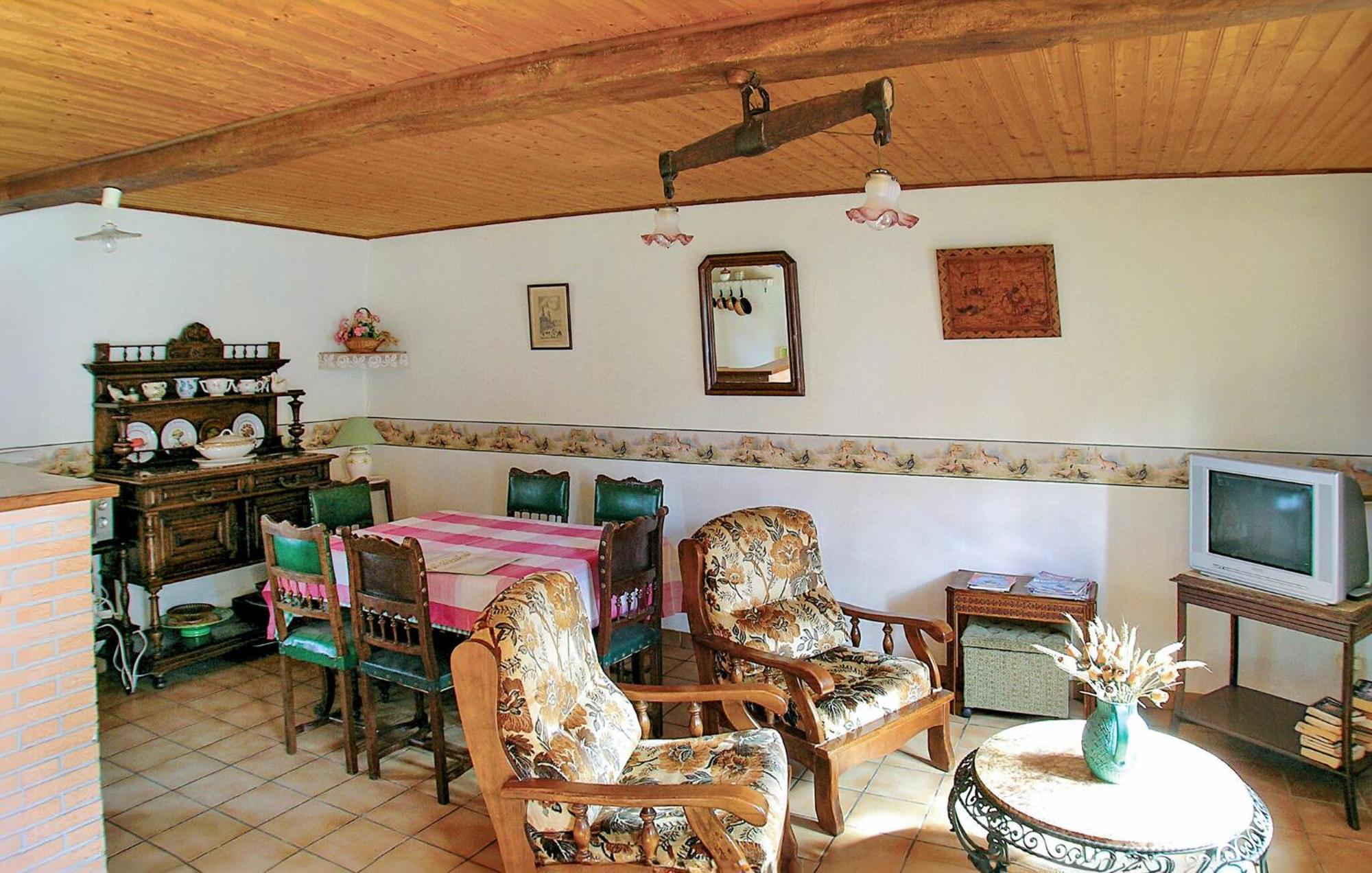 3 Bedroom Beautiful Home In Hames Boucres Luaran gambar